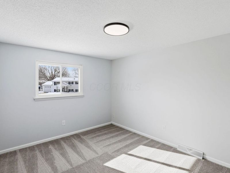 5278 Glenbriar Court, Columbus, OH 43232 Photo 33