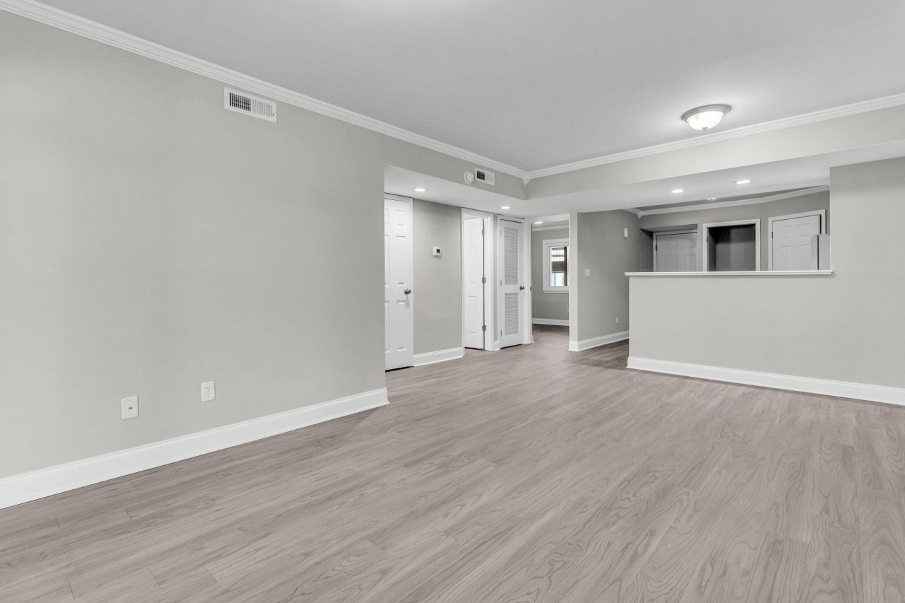 1402 Tailrace Drive Photo 12