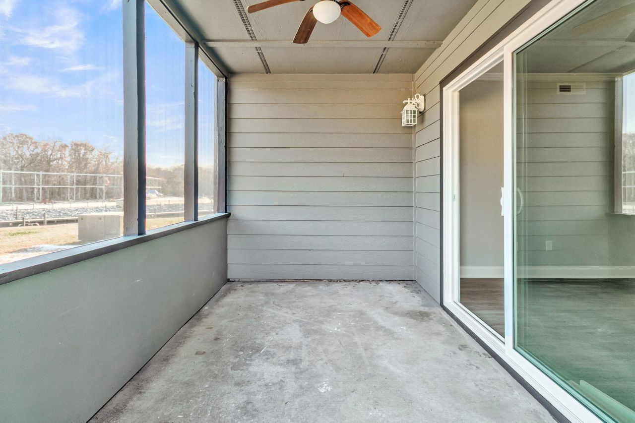 1402 Tailrace Drive Photo 14