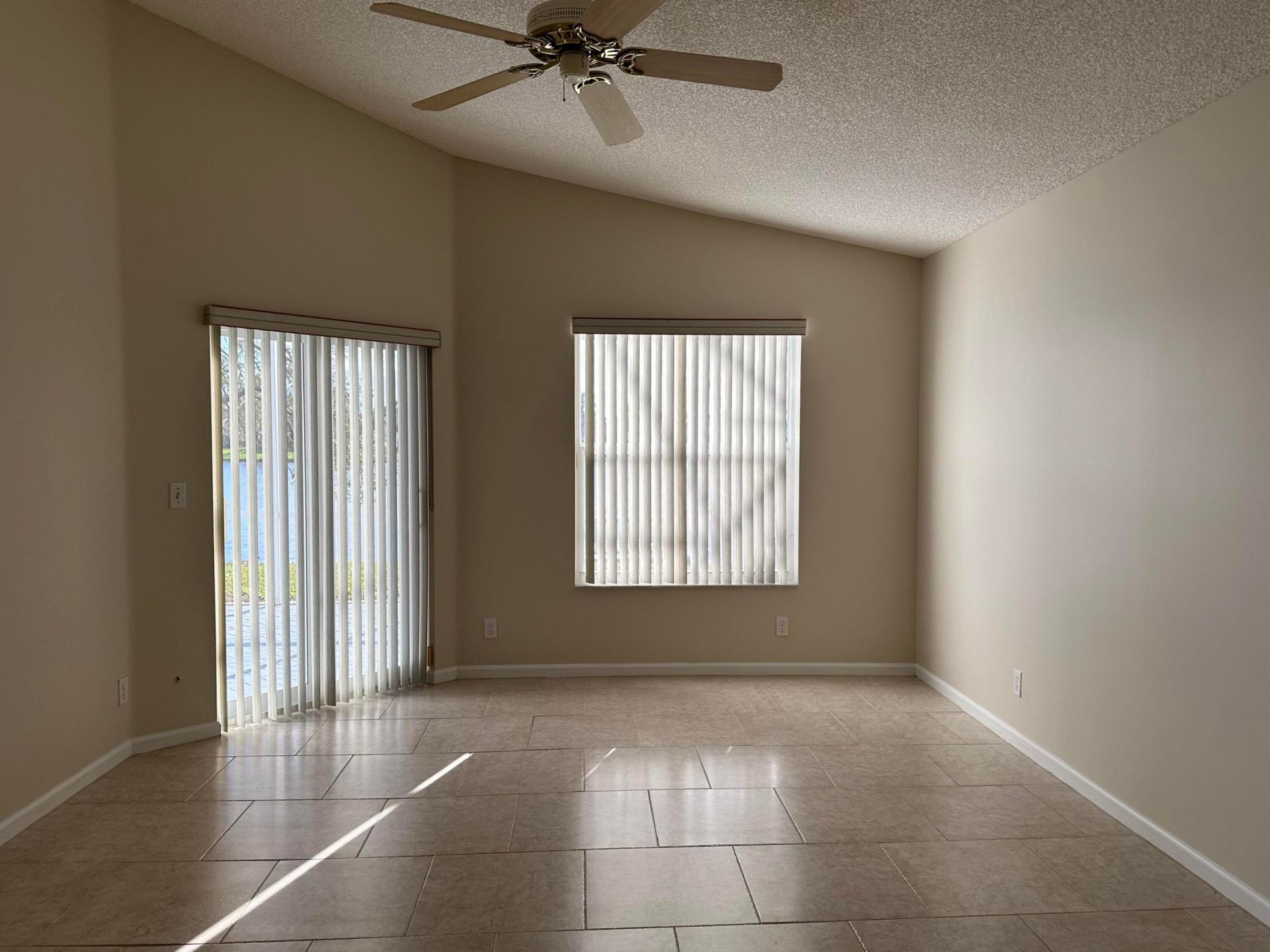 12179 Sunset Point Circle, Wellington, FL 33414 Photo