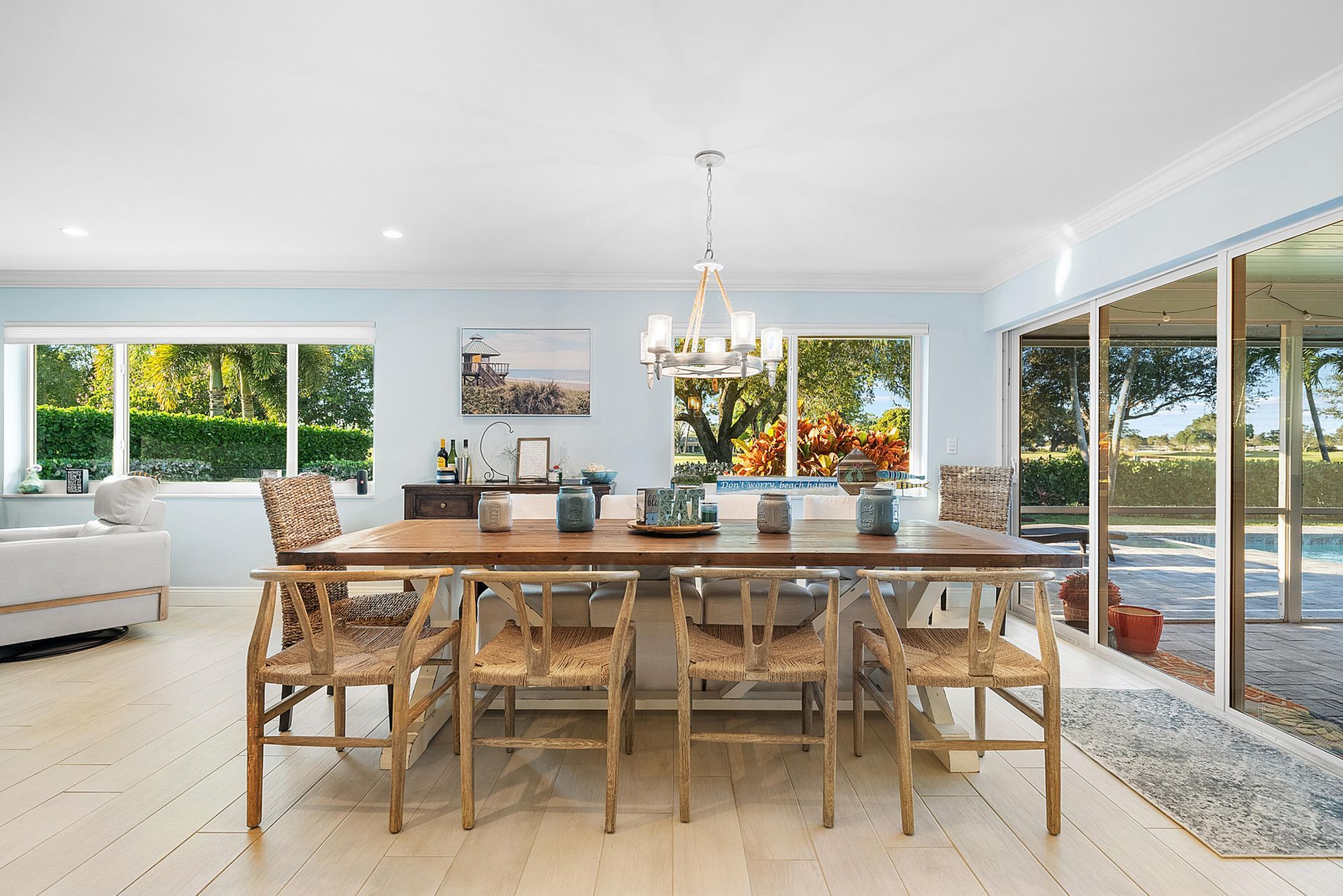 413 S Country Club Drive, Atlantis, FL 33462 Photo