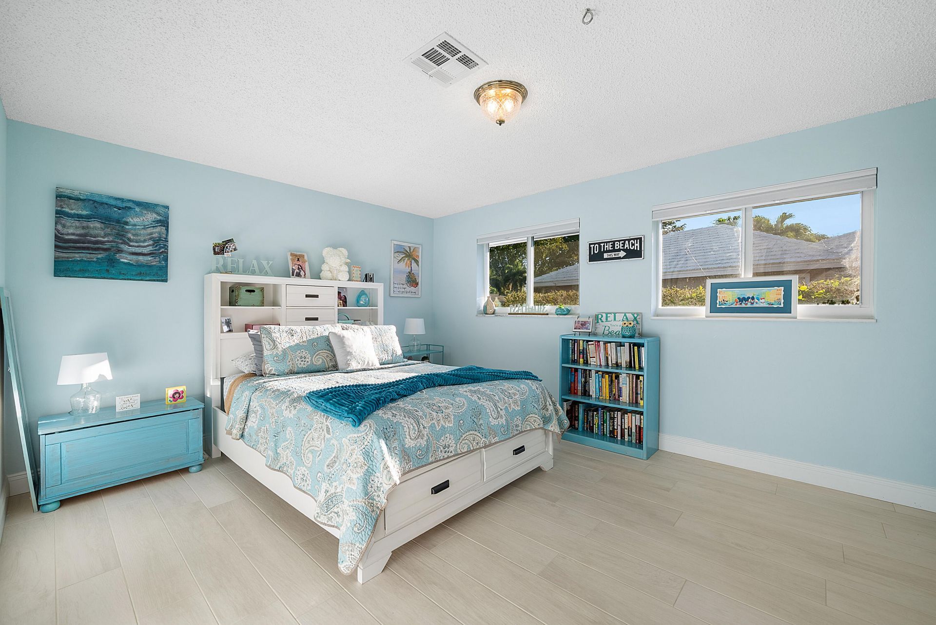 413 S Country Club Drive, Atlantis, FL 33462 Photo