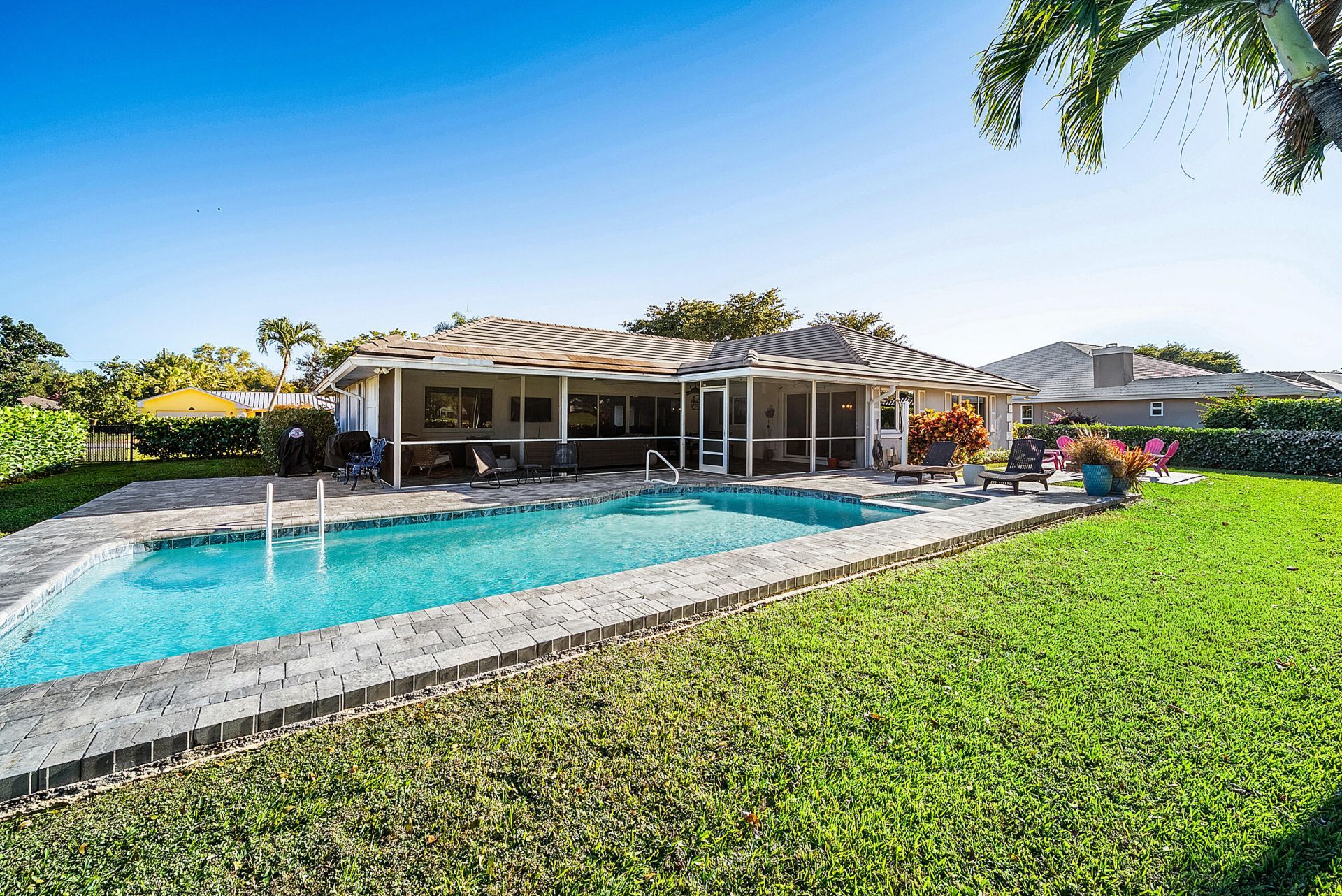 413 S Country Club Drive, Atlantis, FL 33462 Photo