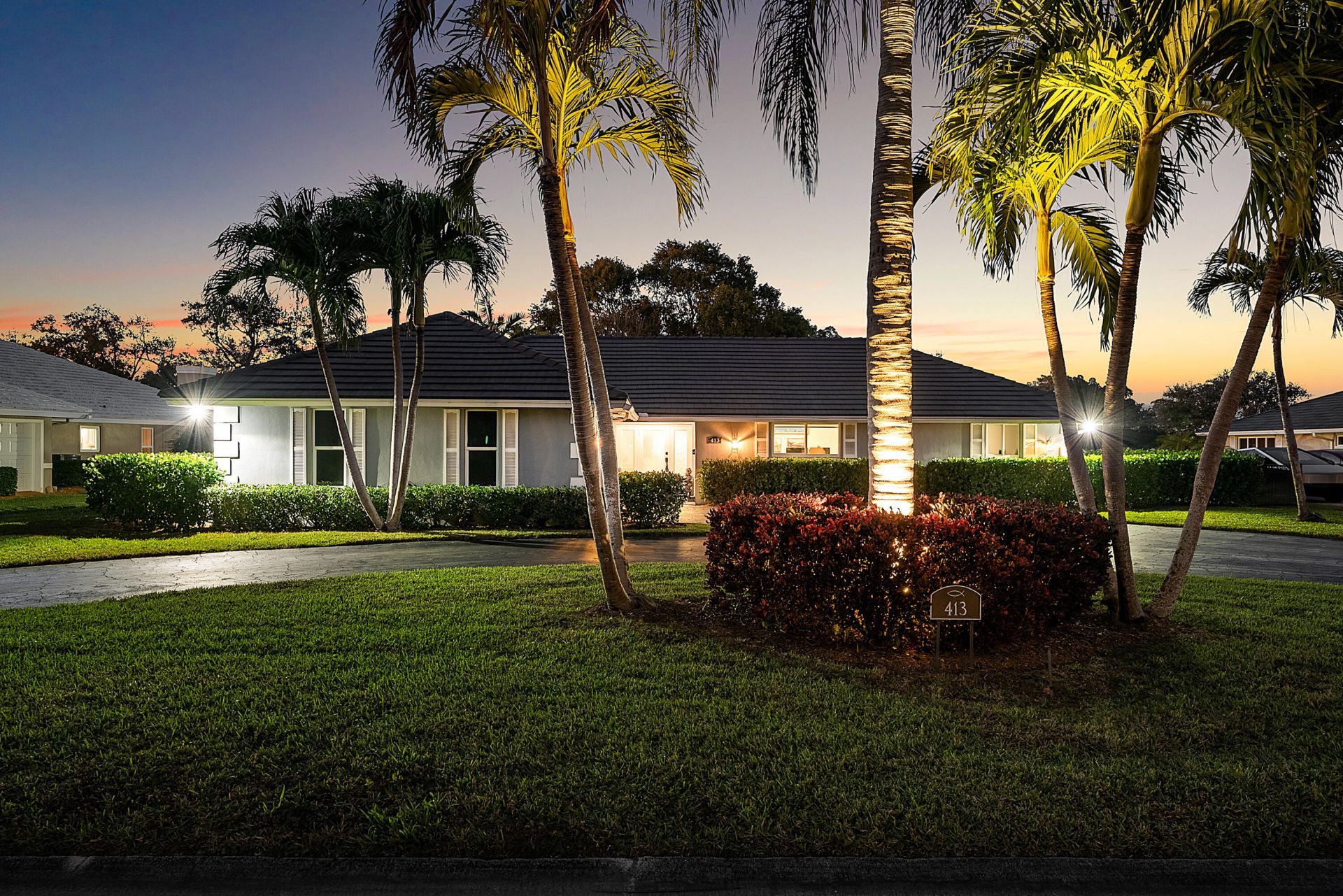 413 S Country Club Drive, Atlantis, FL 33462 Photo