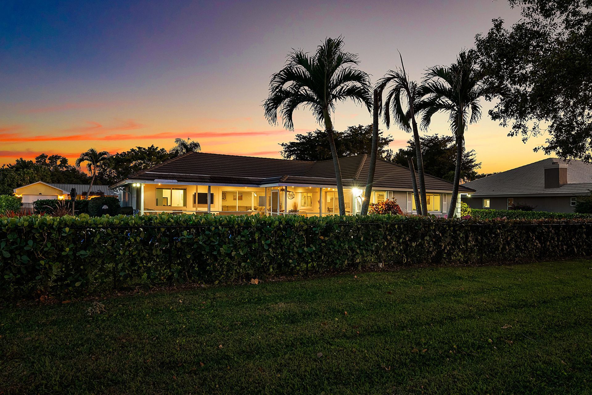 413 S Country Club Drive, Atlantis, FL 33462 Photo