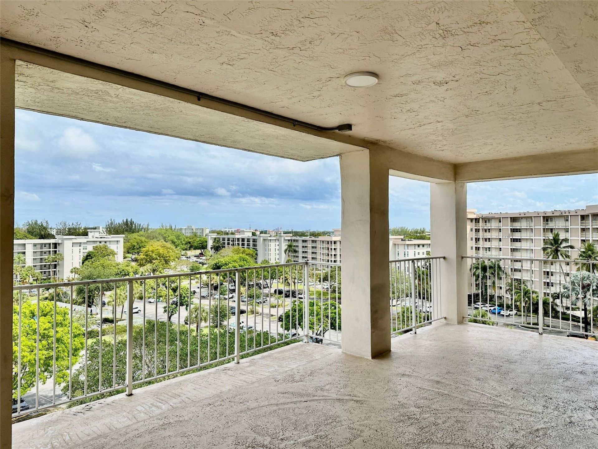 2671 S Course Drive, Unit 802, Pompano Beach, FL 33069 Photo