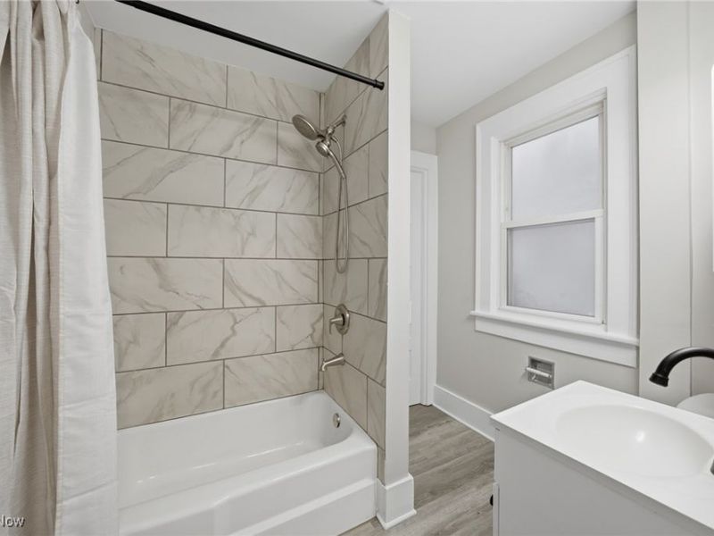 1037 Pitkin Avenue, Akron, OH 44310 Photo 15