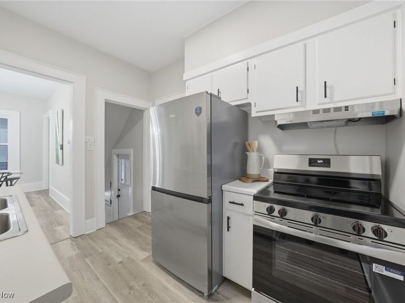 1037 Pitkin Avenue, Akron, OH 44310 Photo 24