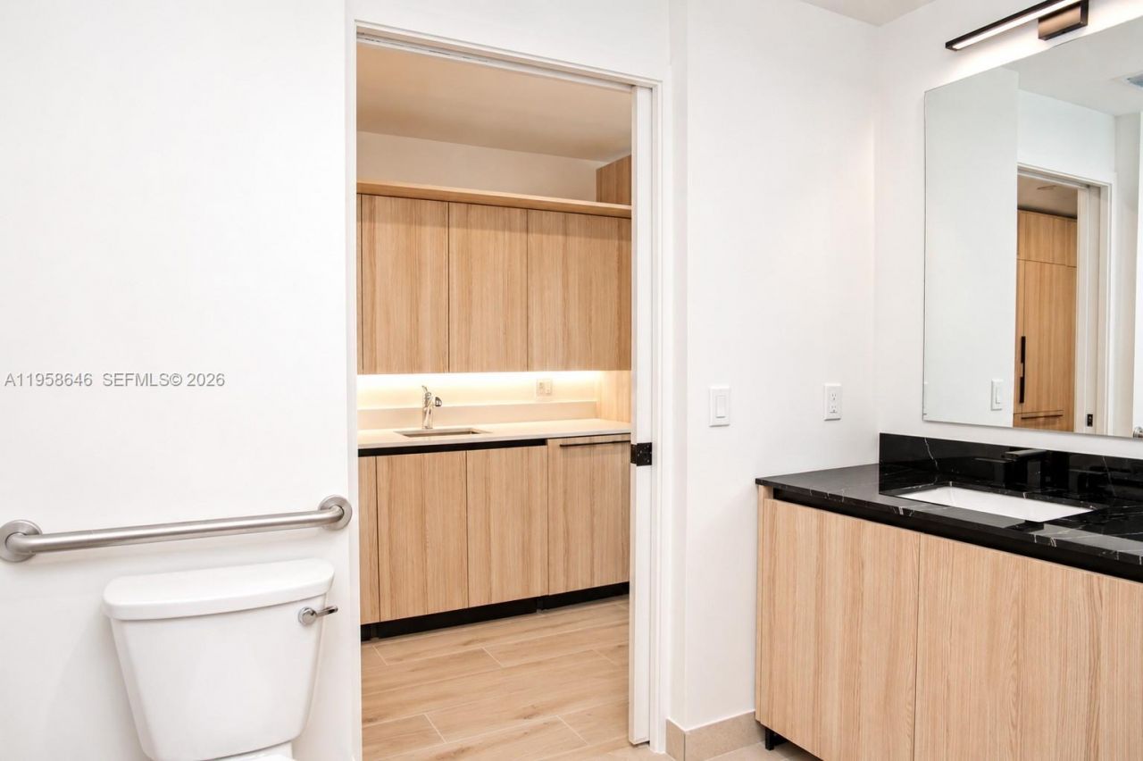 225 N Miami Ave, Unit 2508, Miami, FL 33128 Photo