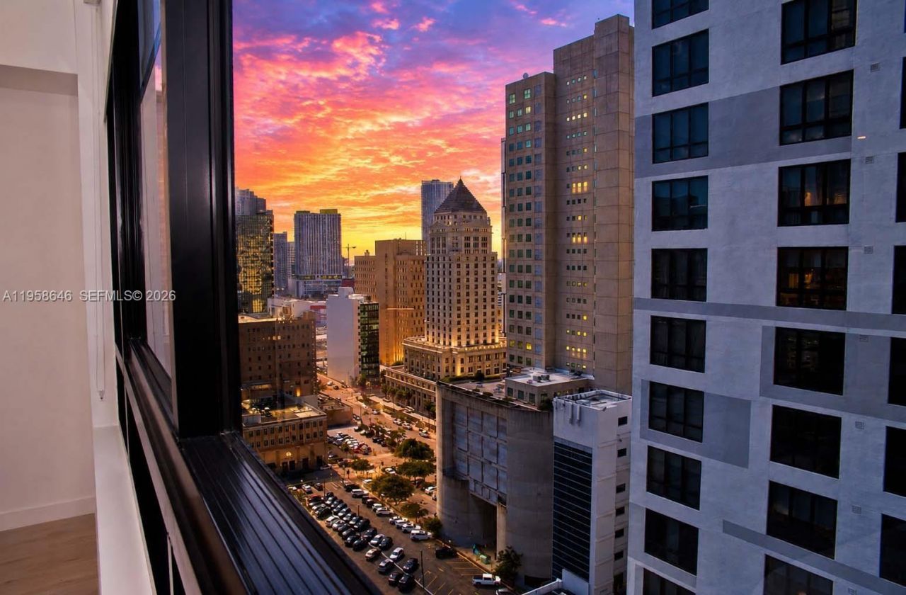 225 N Miami Ave, Unit 2508, Miami, FL 33128 Photo
