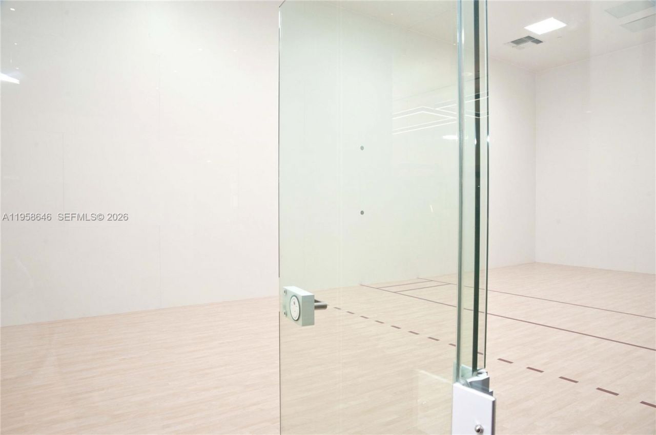 225 N Miami Ave, Unit 2508, Miami, FL 33128 Photo