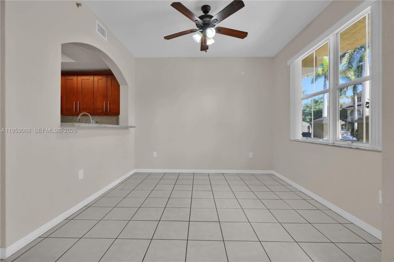 8964 W Flagler St, Unit 109, Miami, FL 33174 Photo