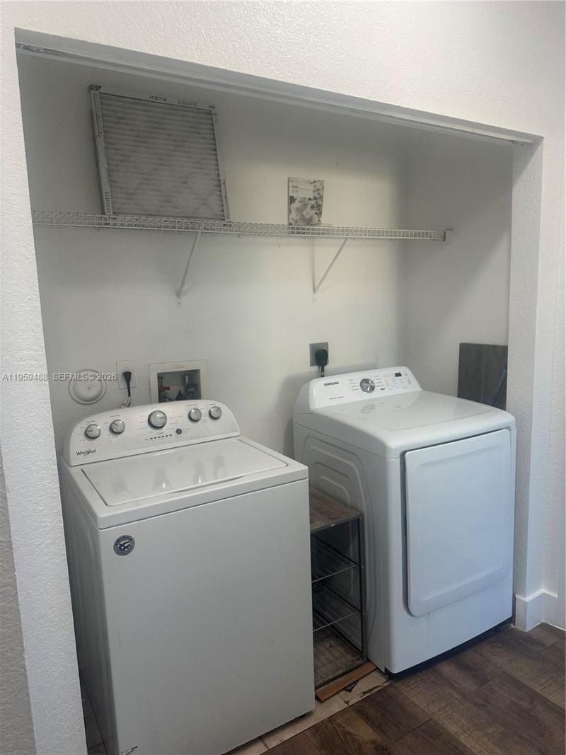 4176 NE 9th St, Homestead, FL 33033 Photo