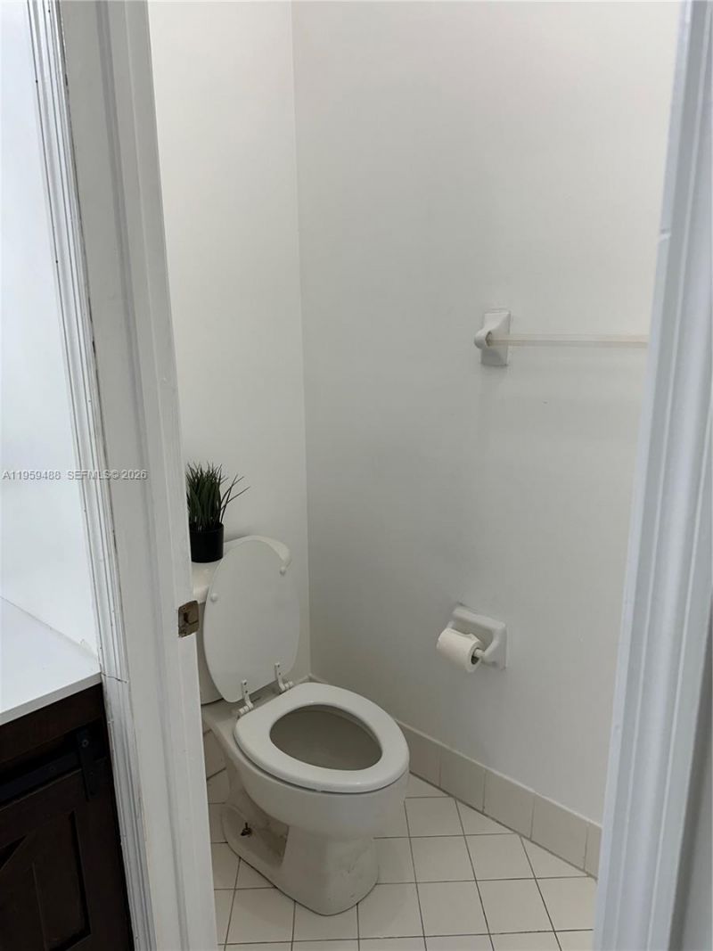 4176 NE 9th St, Homestead, FL 33033 Photo