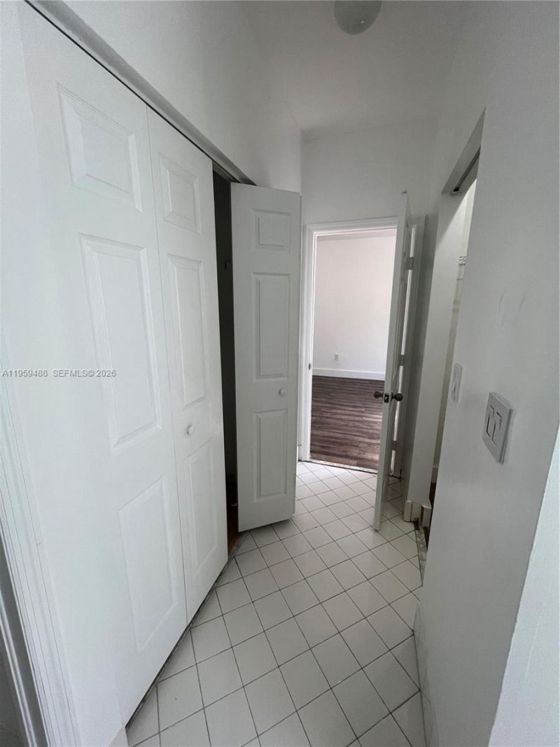 4176 NE 9th St, Homestead, FL 33033 Photo