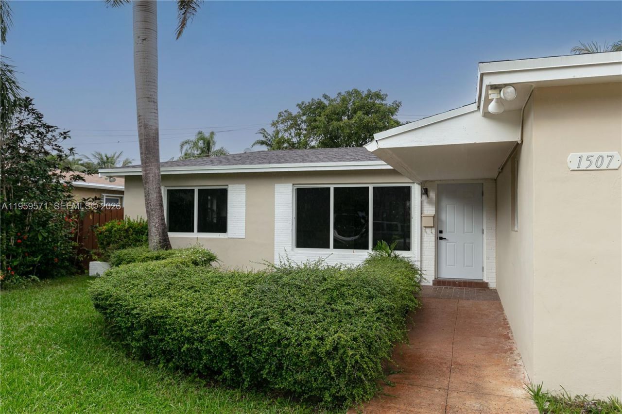 1507 Harding St, Hollywood, FL 33020 Photo