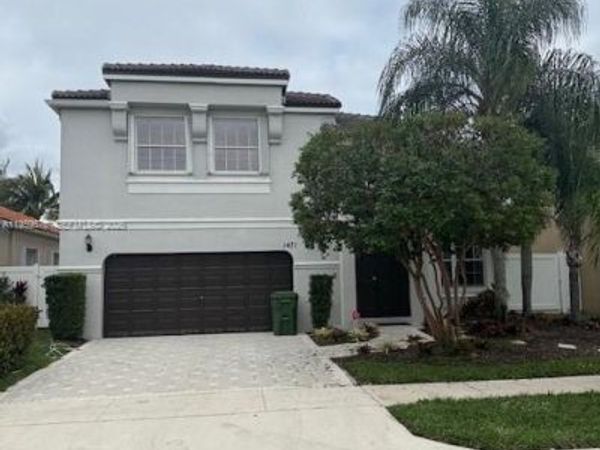 1471 NW 159th Ave, Pembroke Pines, FL 33028