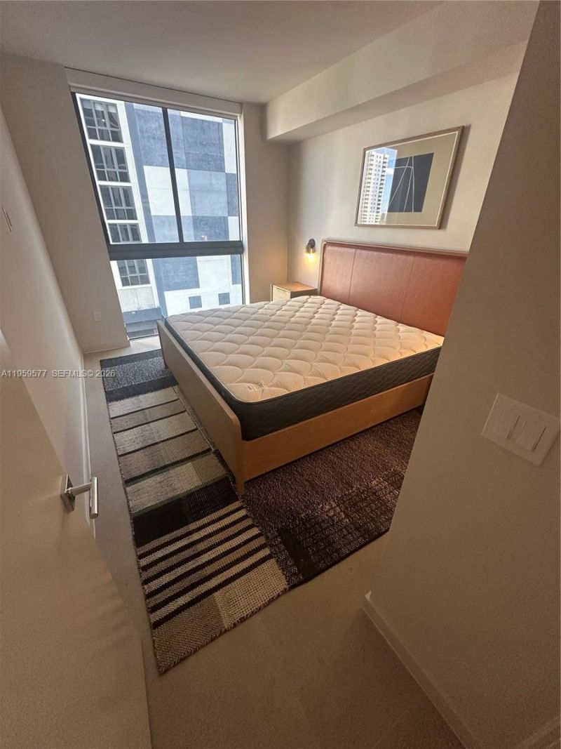 11 NE 6 St, Unit 411, Miami, FL 33132 Photo