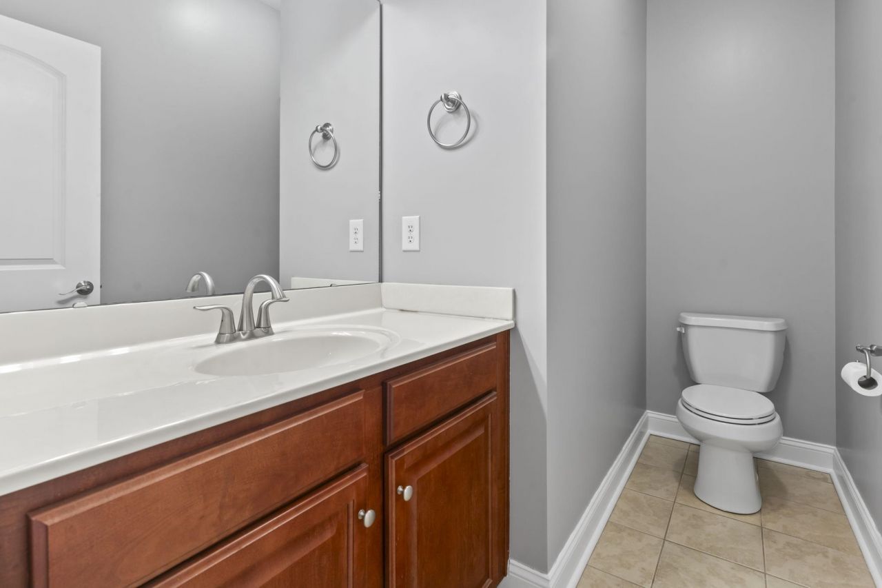 567 Sunnyside Ave. Photo 14