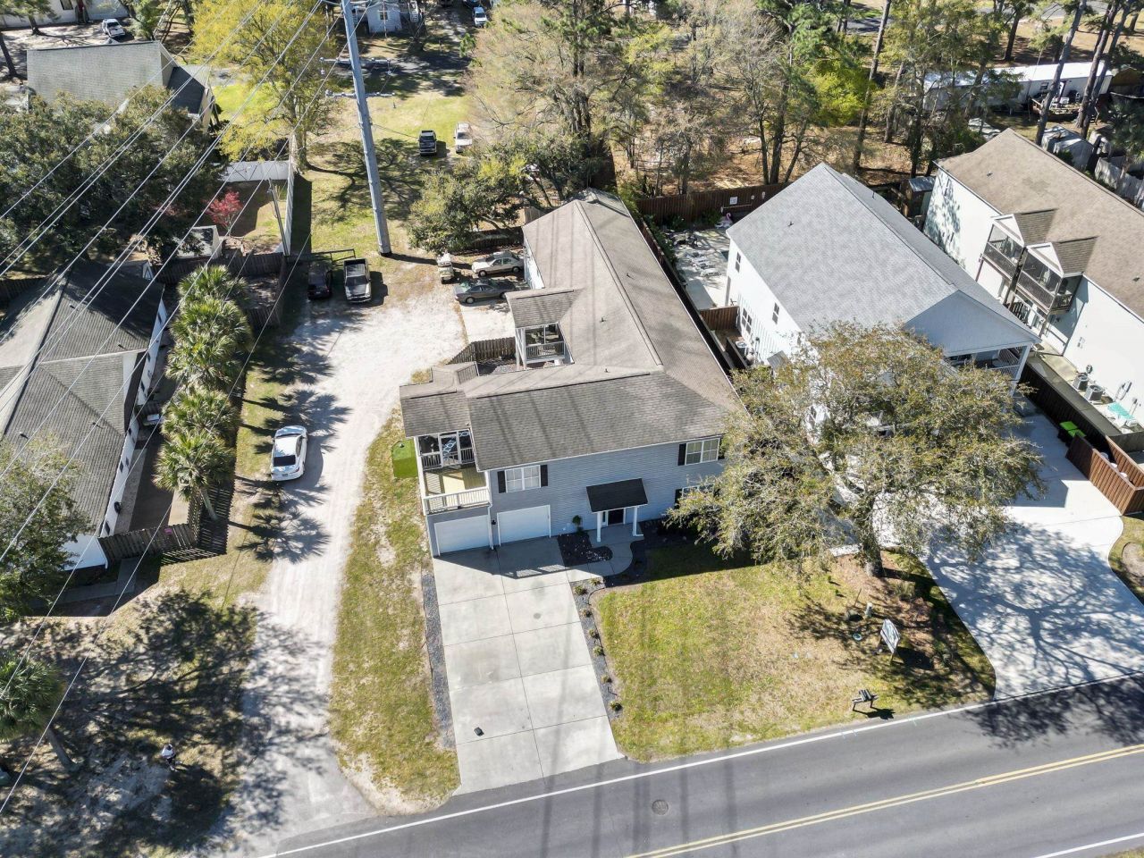 567 Sunnyside Ave. Photo 2