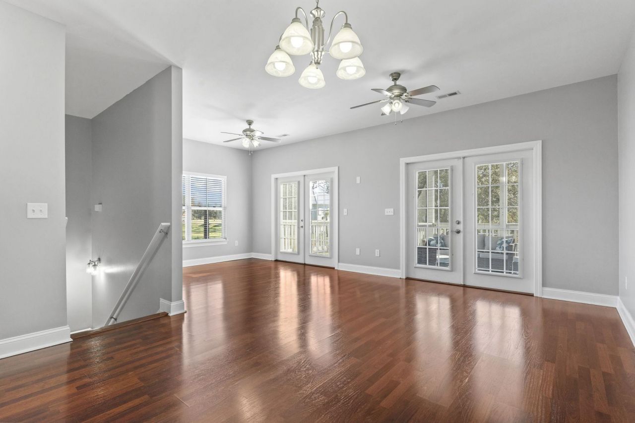 567 Sunnyside Ave. Photo 20