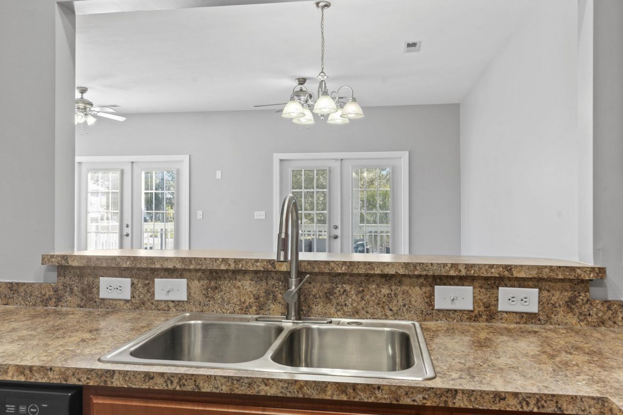 567 Sunnyside Ave. Photo 28