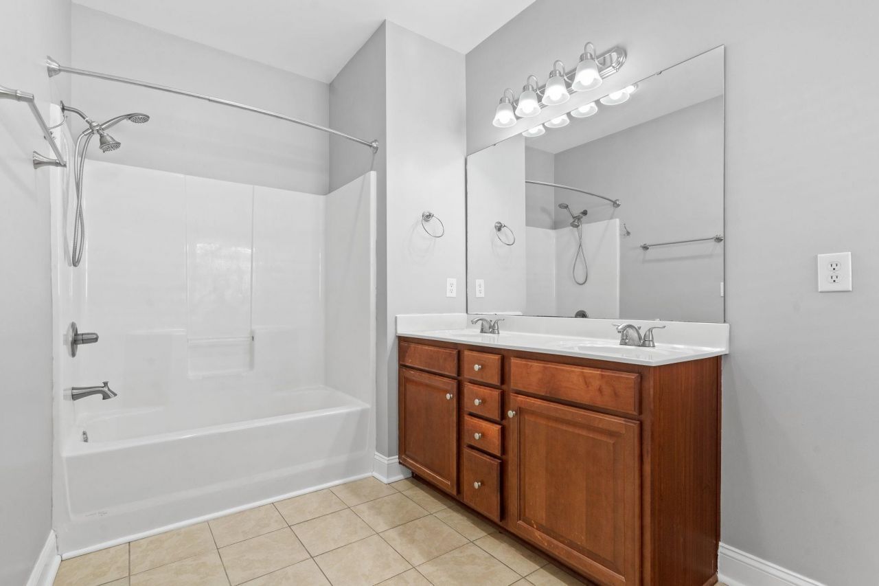 567 Sunnyside Ave. Photo 33