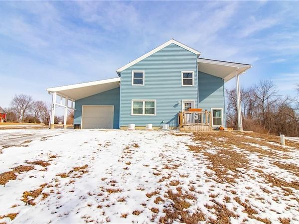 403 N Devasher Road, Warrensburg, MO 64093