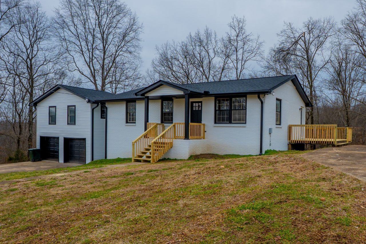 622 Beech St, Centerville, TN 37033 Main Photo