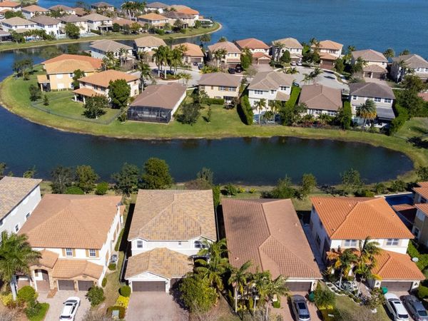 9911 S Miralago Way, Parkland, FL 33076