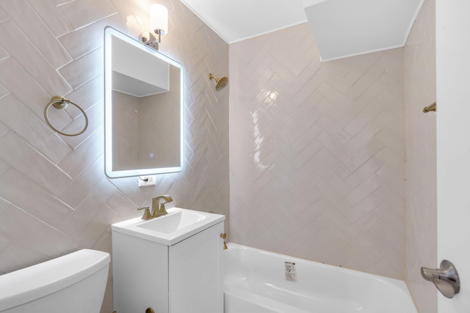 375 Orange Way, West Palm Beach, FL 33405 Photo