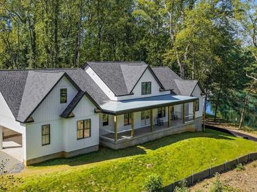 8186 MEETZE ROAD, WARRENTON, VA 20187