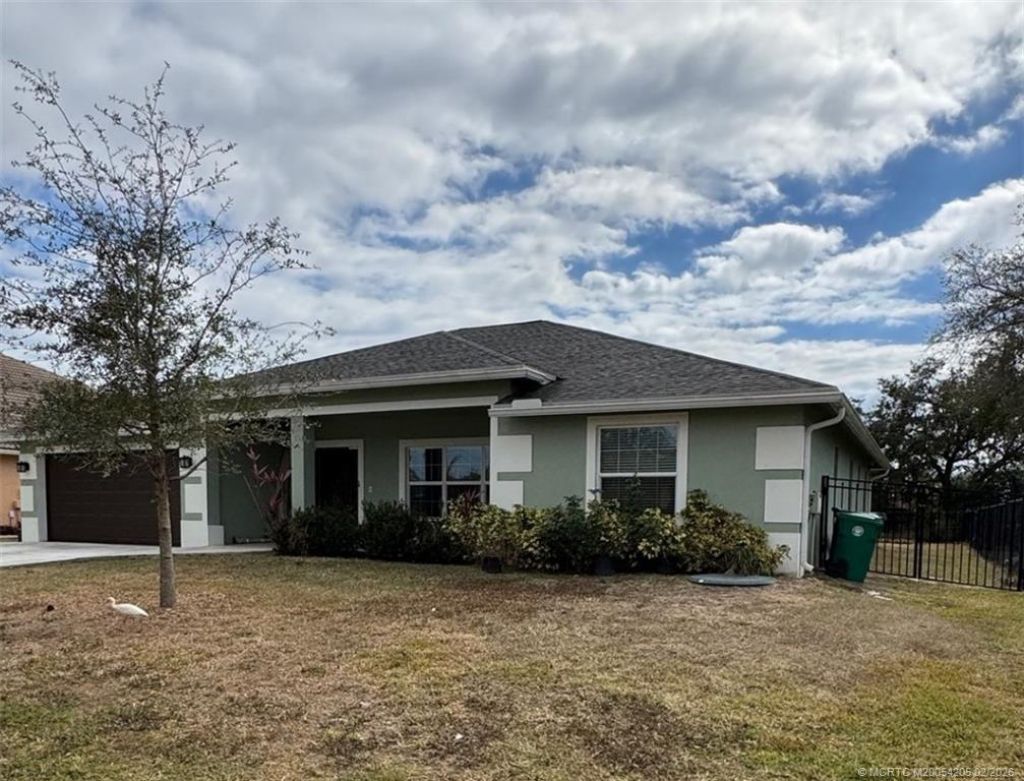 842 NW Treemont Avenue, Port Saint Lucie, FL 34983 Photo