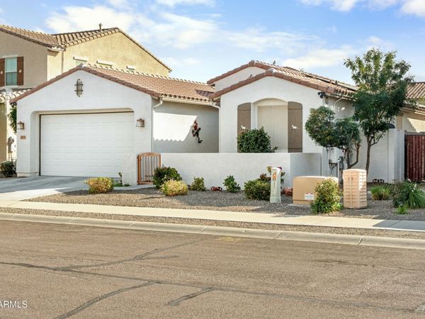 16873 W Woodlands Avenue, Goodyear, AZ 85338