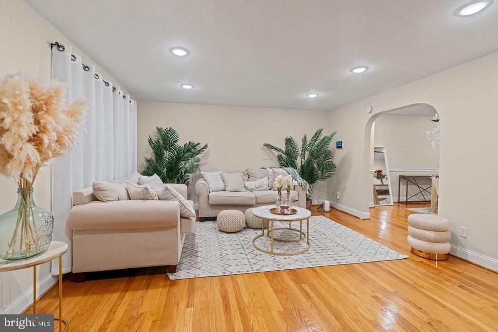 6008 Northwood Drive, Baltimore, MD 21212 Main Photo