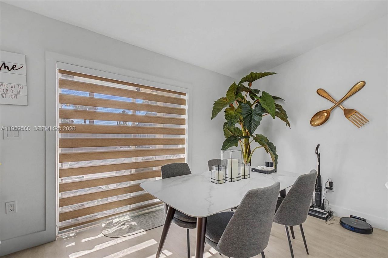 14667 SW 126th Pl , Miami, FL 33186 Photo