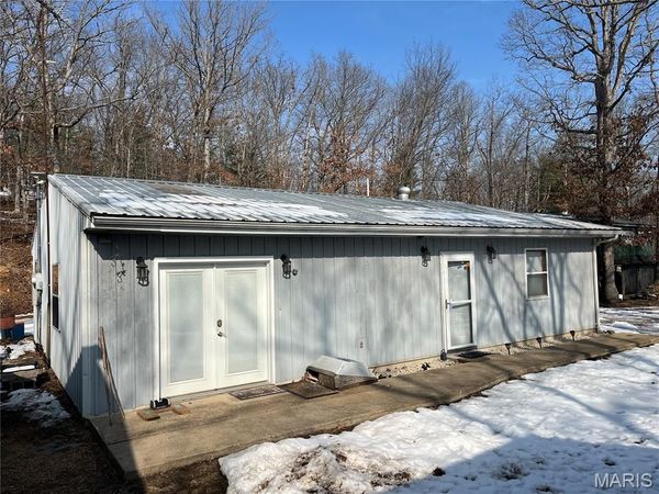 4412 N Virginia Mines Road , St Clair, MO 63077