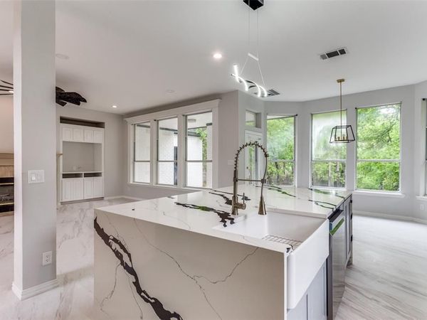 6315 Millwood Court, Arlington, TX 76016