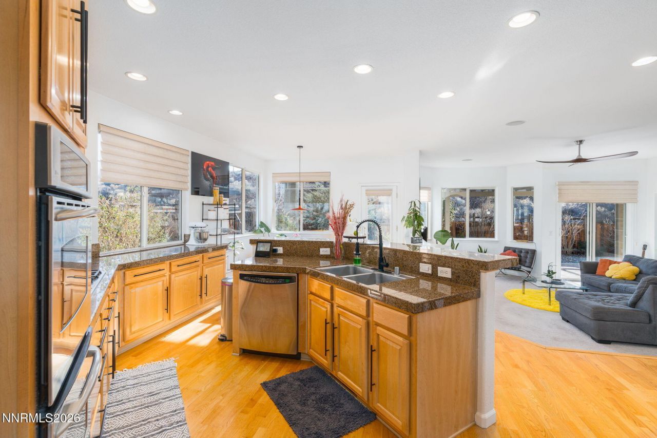 5865 Ingleston Drive, Sparks, NV 89436 Photo