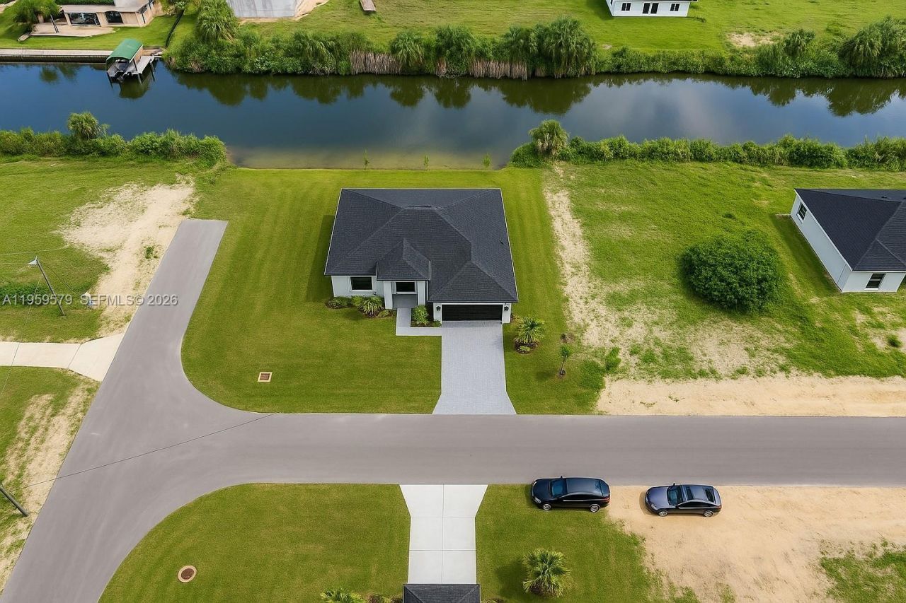 1321 NE 19 Terrace, Cape Coral, FL 33909 Photo