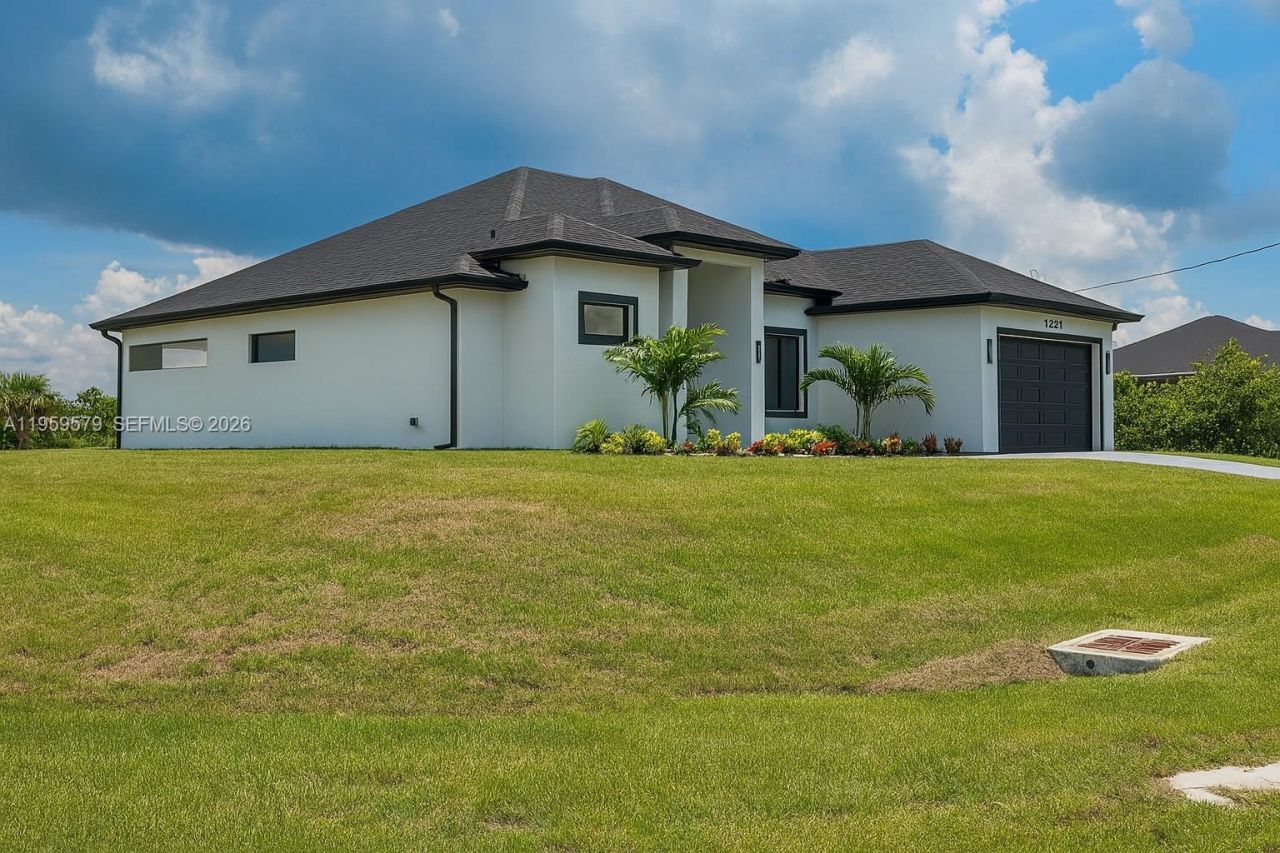 1321 NE 19 Terrace, Cape Coral, FL 33909 Photo