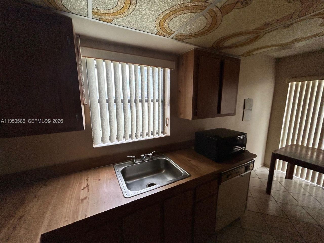 1540 NW 98th Ter, Pembroke Pines, FL 33024 Photo