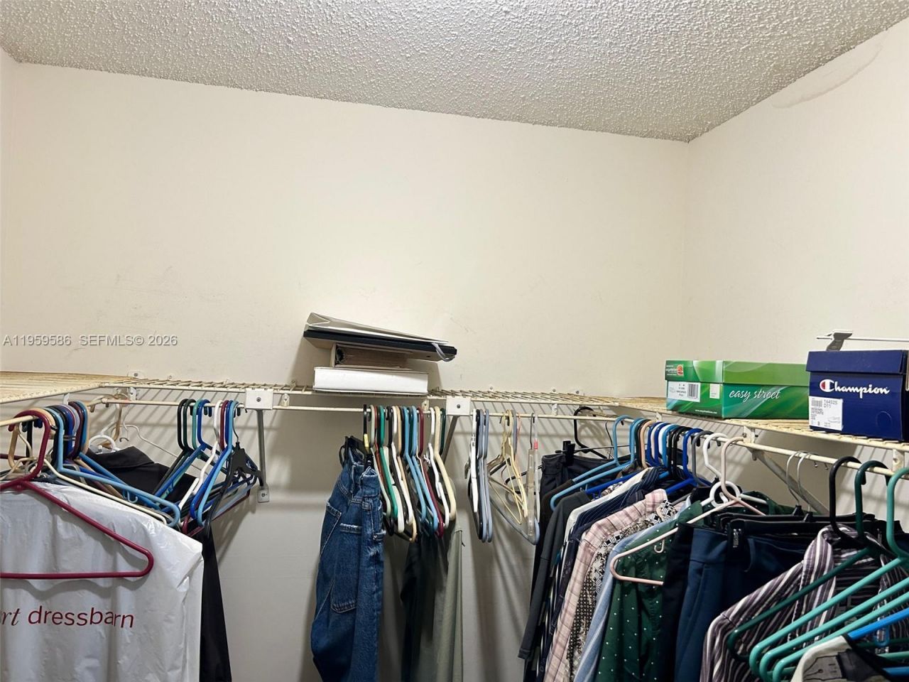 1540 NW 98th Ter, Pembroke Pines, FL 33024 Photo