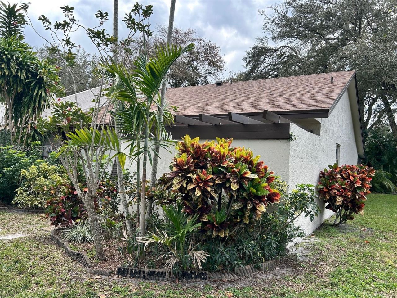 1540 NW 98th Ter, Pembroke Pines, FL 33024 Photo