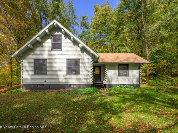 75 Upper Hollow Road, Austerlitz, NY 12017