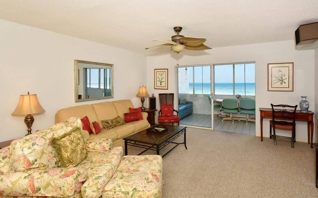 1055 W Peppertree Drive, Unit 603AA, Sarasota, FL 34242 Photo