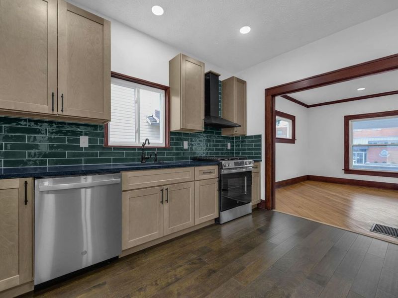 324 W Church Street, Marion, OH 43302 Photo 13