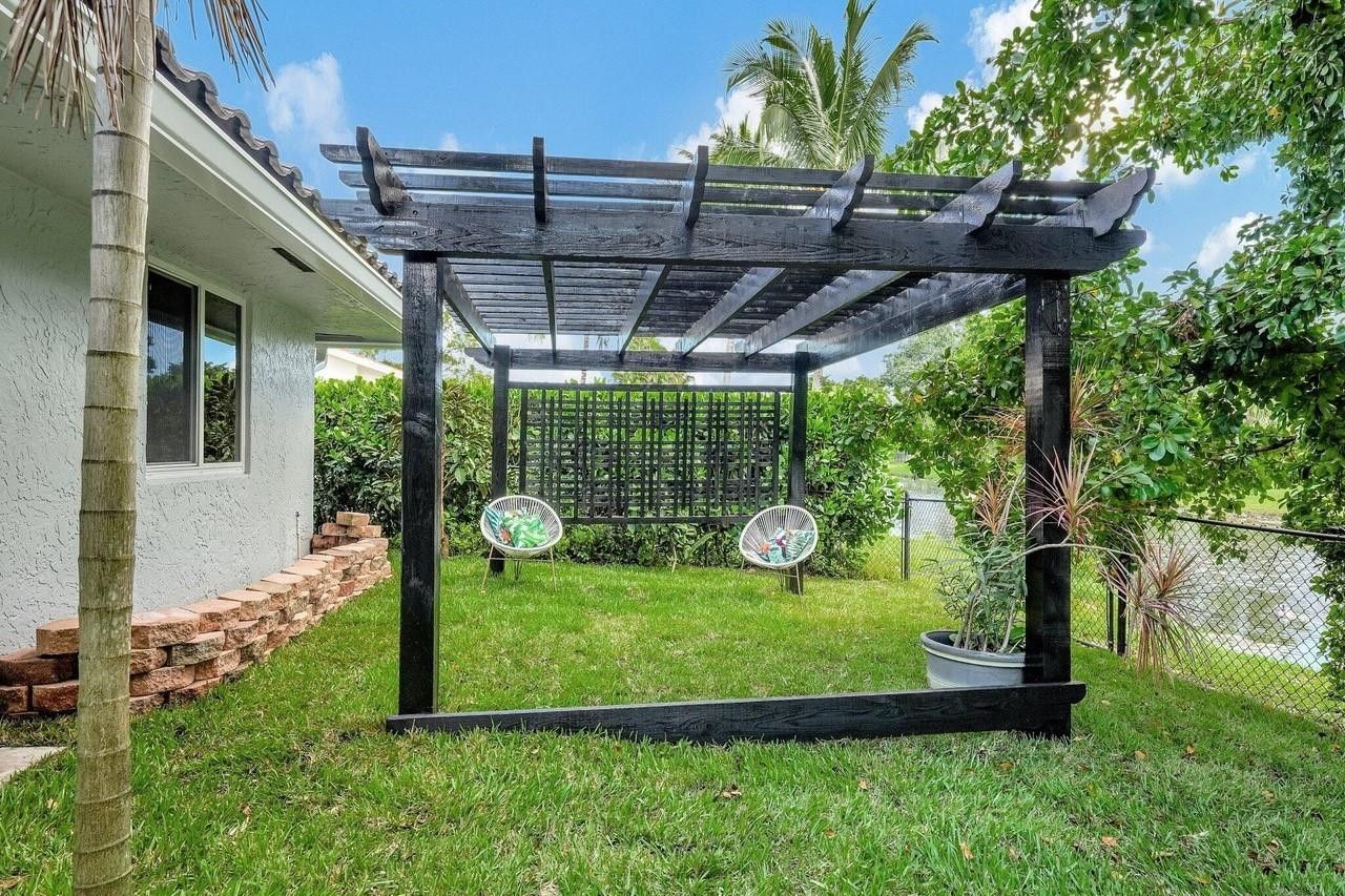 9066 NW 52nd Court, Coral Springs, FL 33067 Photo