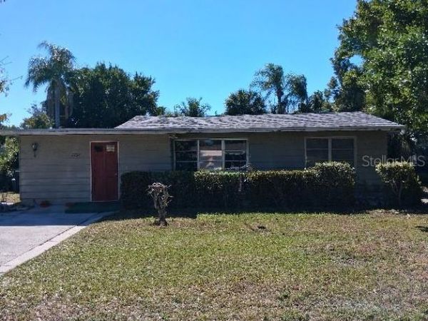 2204 SHAWNEE STREET, SARASOTA, FL 34231