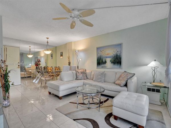 3113 S Ocean Dr, Unit 603, Hallandale Beach, FL 33009